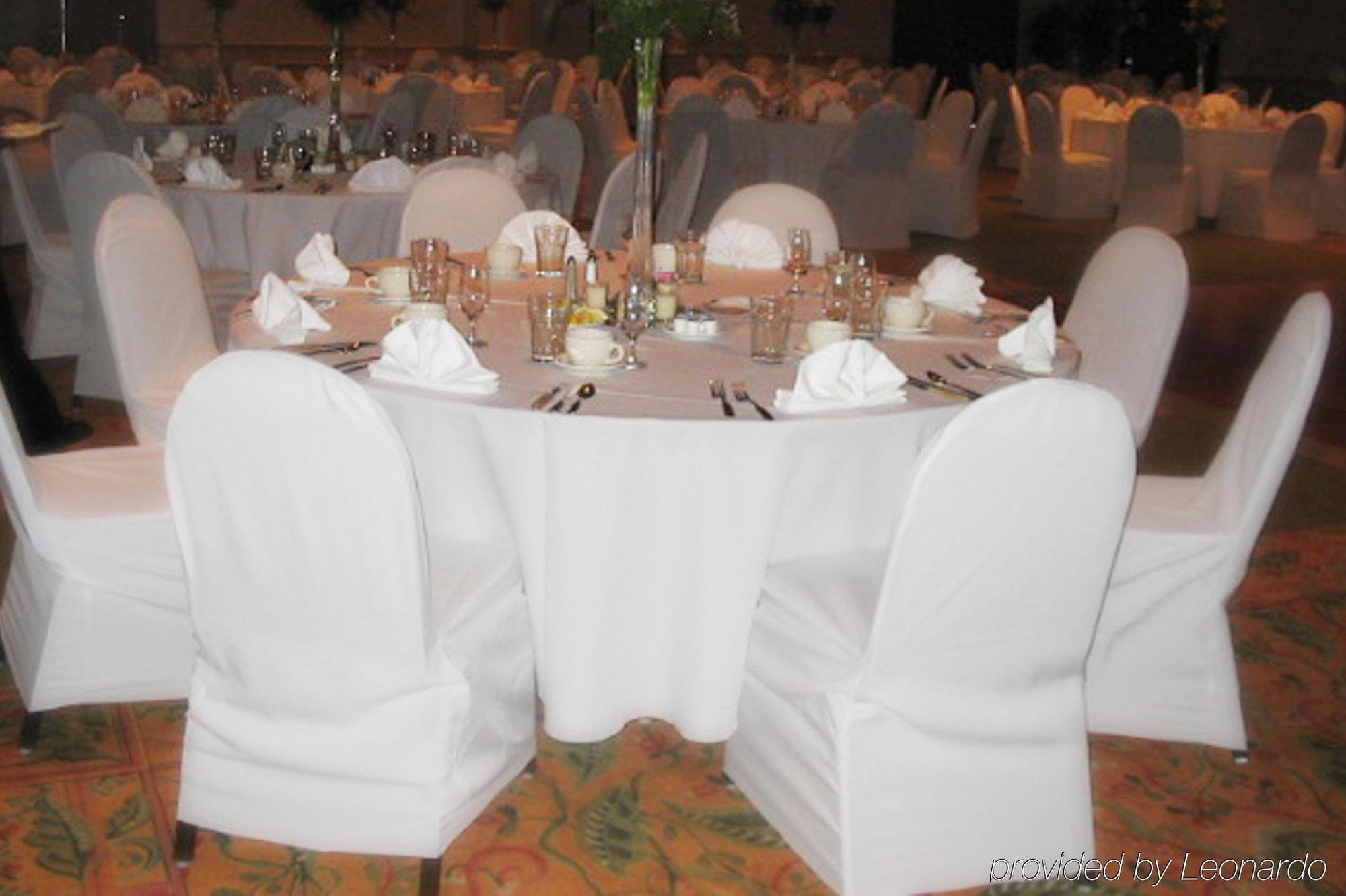 Holiday Inn Poplar Bluff By Ihg Restoran fotoğraf